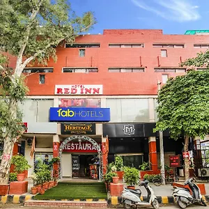 Hotel Red